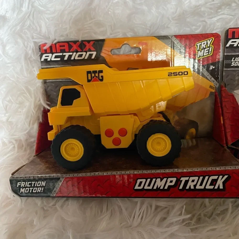 *NIB* (2) Maxx Action Toy Cars: (1) Police Cruiser (1) Dump Truck